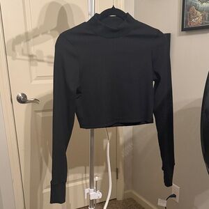 Offline by Aerie Ribbed Black Long Sleeve Women's Workout Crop Top